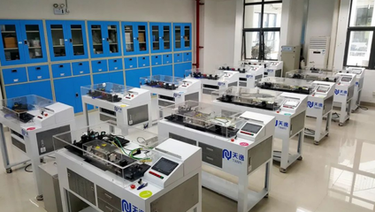 深技師激光專業 就業前景廣闊，央視聚焦光電技術研發